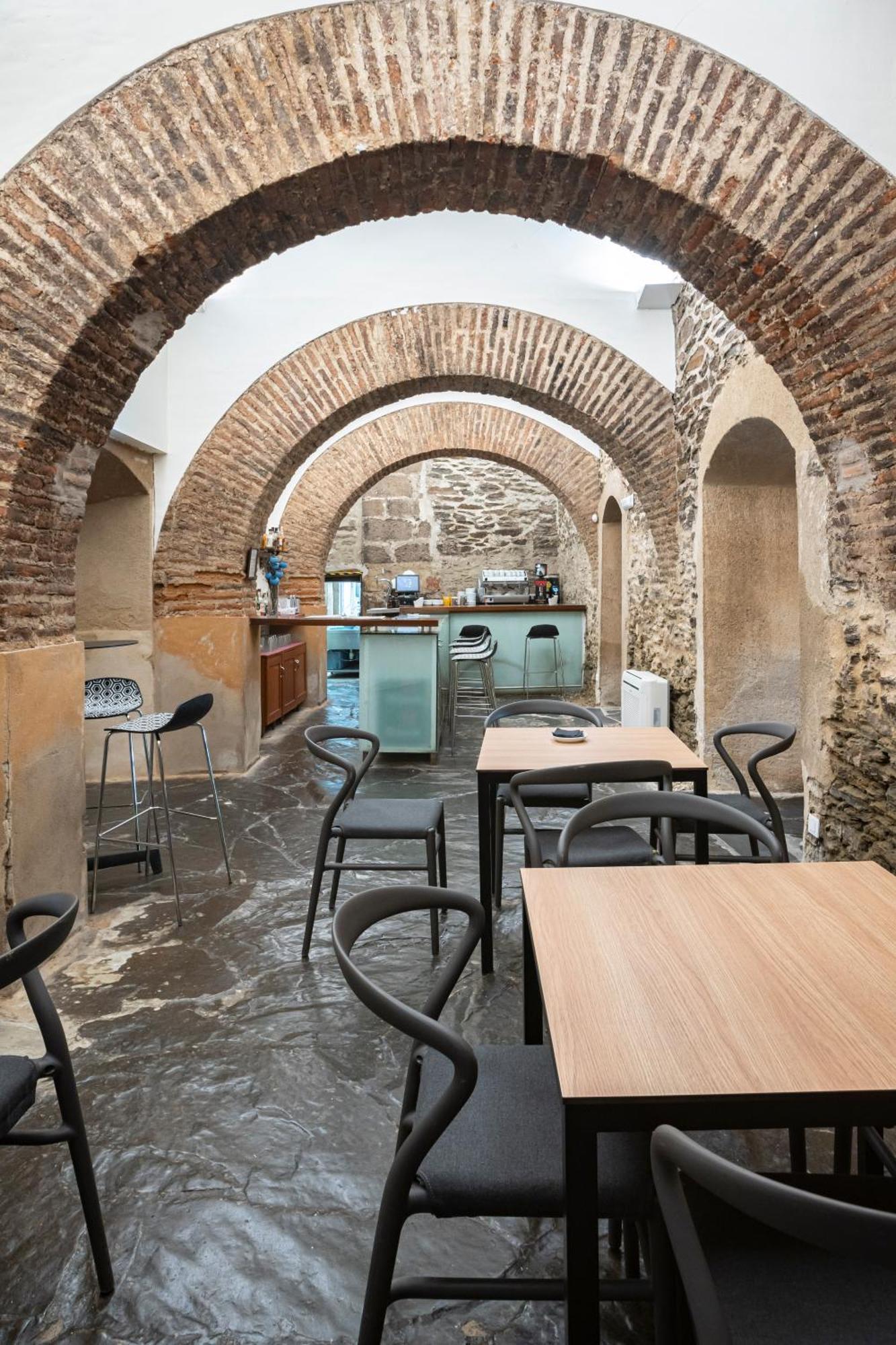 Hotel Hospedería Puente de Alconétar Garrovillas Exterior foto