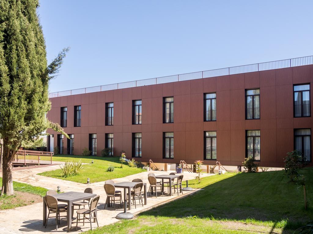 Hotel Hospedería Puente de Alconétar Garrovillas Exterior foto