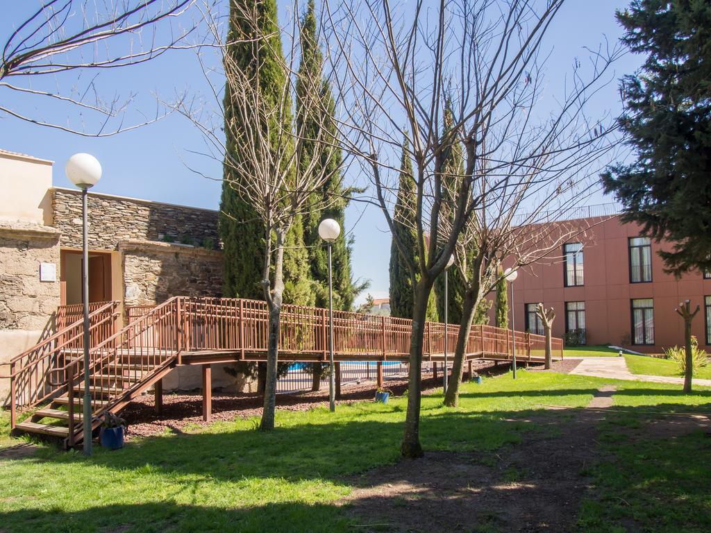 Hotel Hospedería Puente de Alconétar Garrovillas Exterior foto